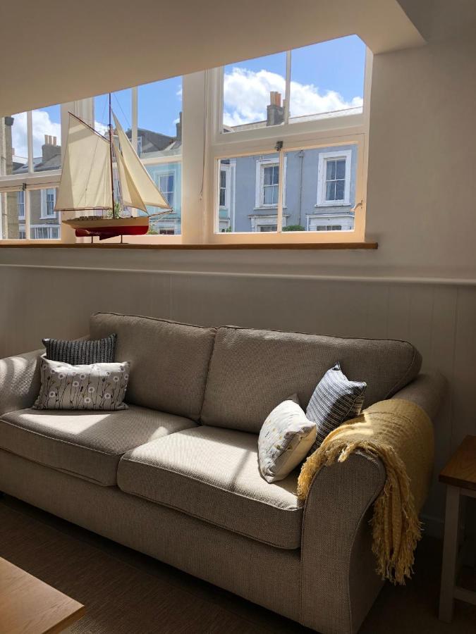 The Old English Rooms Falmouth Esterno foto